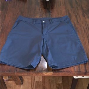 Lululemon men’s short 36 waist.